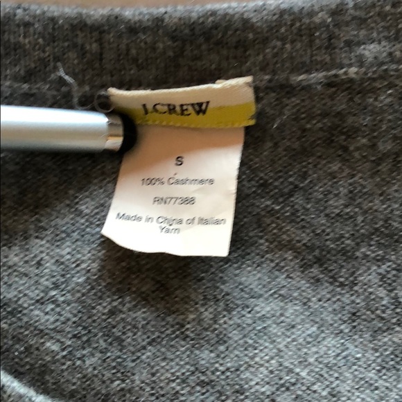 Too cute! Sweater from J Crew - Picture 3 of 4